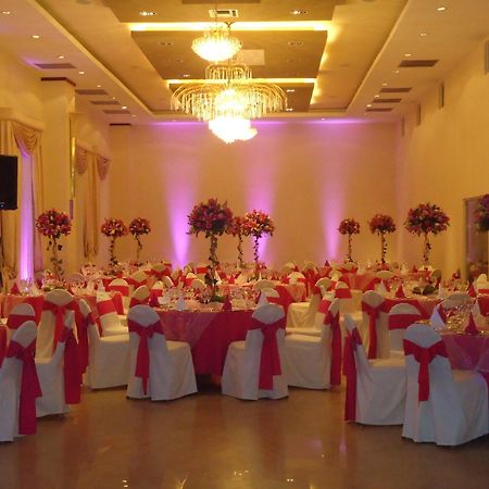 Hotel Emperador Амбато Екстер'єр фото