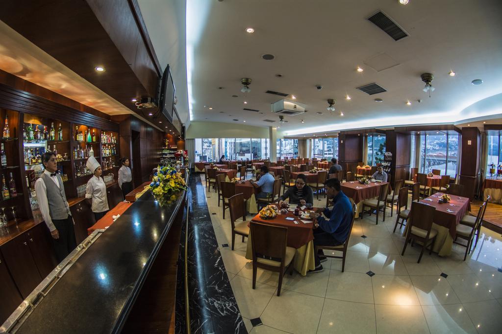 Hotel Emperador Амбато Екстер'єр фото