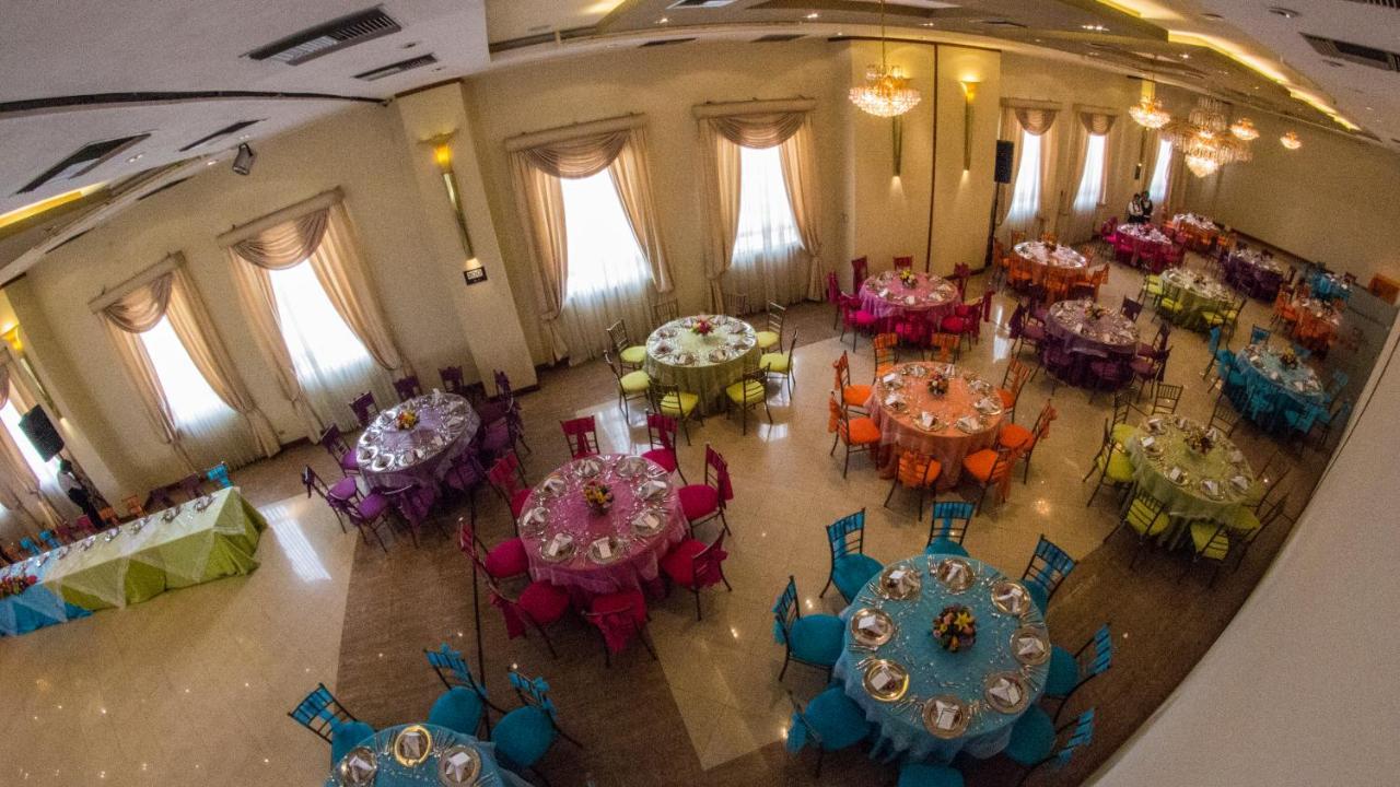 Hotel Emperador Амбато Екстер'єр фото